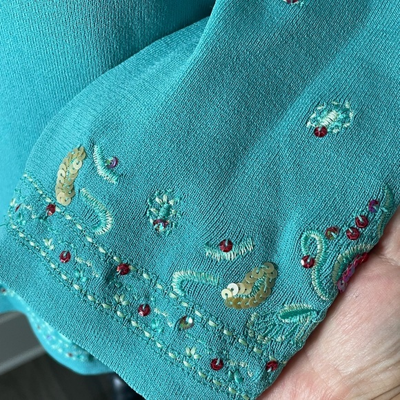 Joseph A. Women's Turquoise with Sequins & Embroidery Top Size Large - Picture 5 of 7
